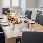 La Canopée - Parking - Centre - Netflix - 6 Pers - 66m2 Apartamento