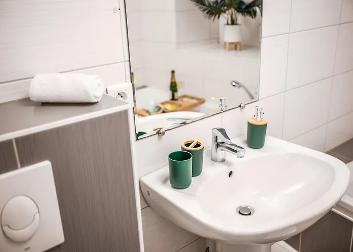La Canopee - Parking - Centre - Netflix - 6 Pers - 66m2 غيبووييه